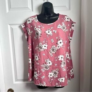 3/25$💥 Ardene Top Shirt Floral Pink Medium Women Short sleeve